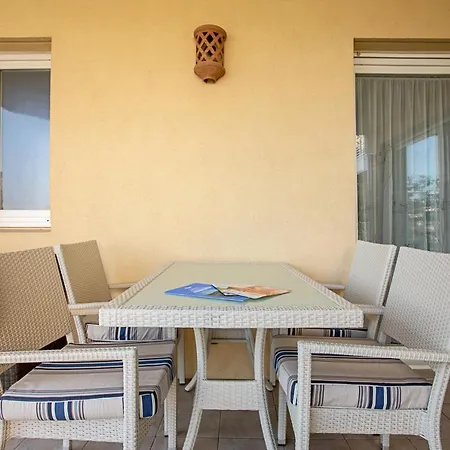 Splendide 73m² Terrasse Parking アパート